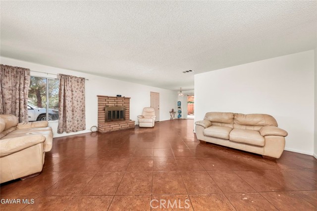MLS #SR25151565 image #2