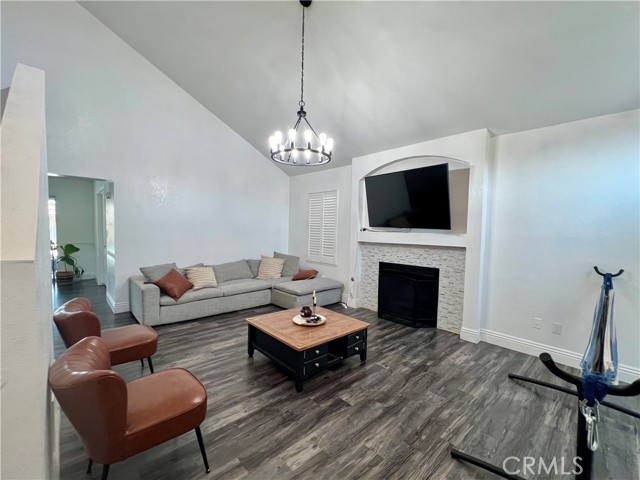 MLS #SR25152022 image #2