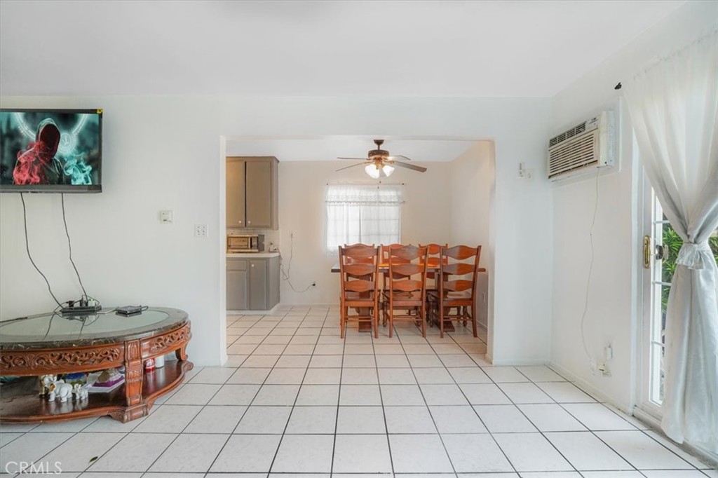 MLS #SR25152097 image #5