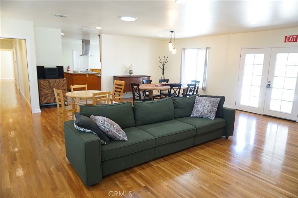 MLS #SR25152909 image #10