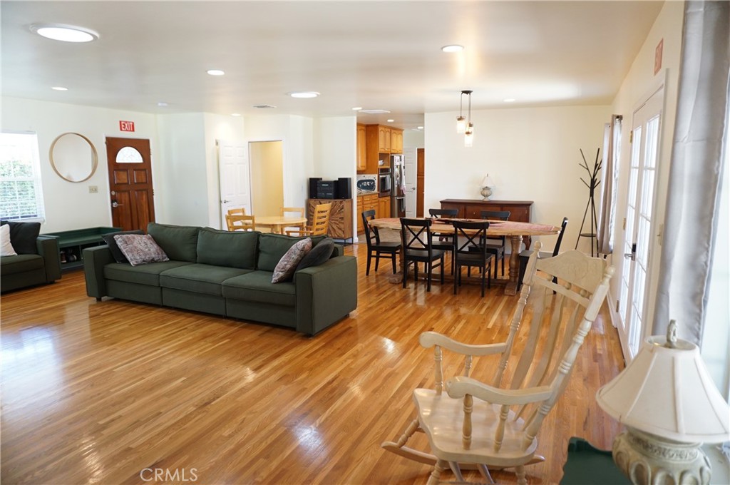 MLS #SR25152909 image #13