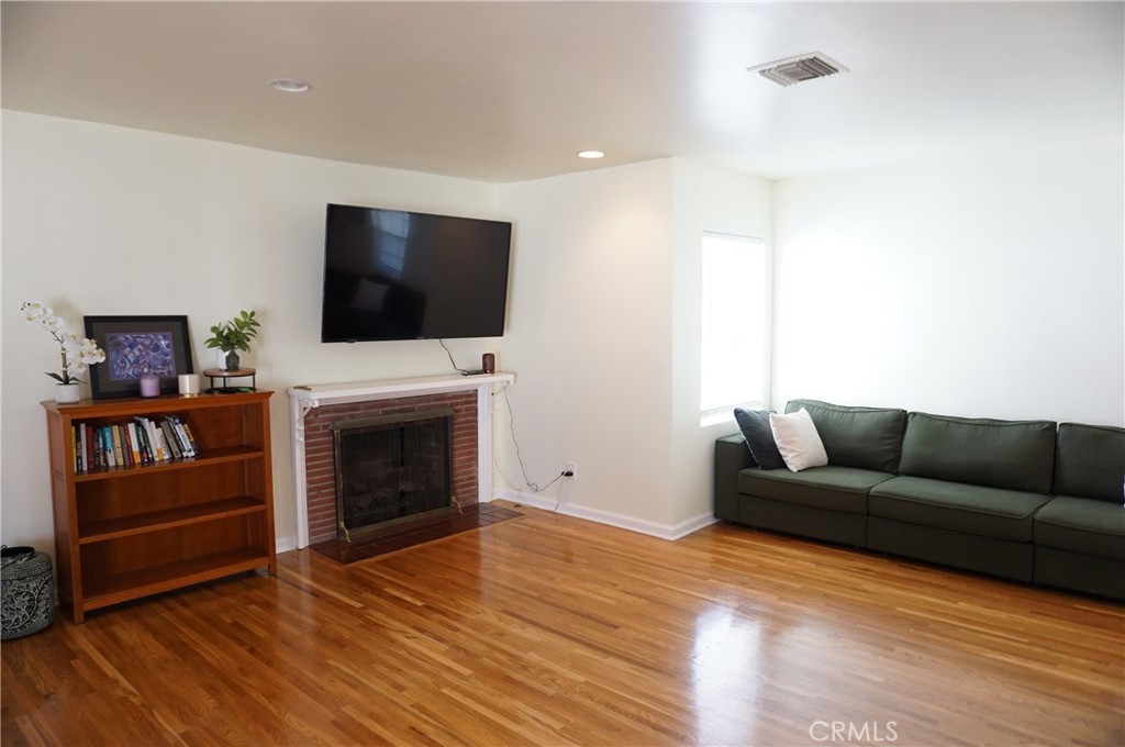 MLS #SR25152909 image #14