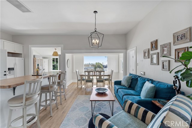 MLS #SR25154058 image #2