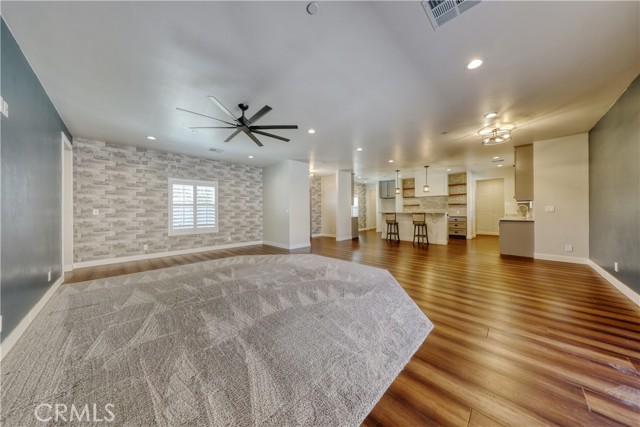 MLS #SR25154454 image #12