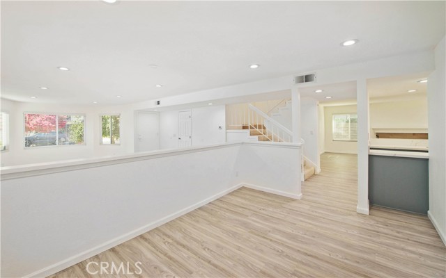 MLS #SR25154804 image #9