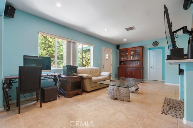 MLS #SR25155565 image #6