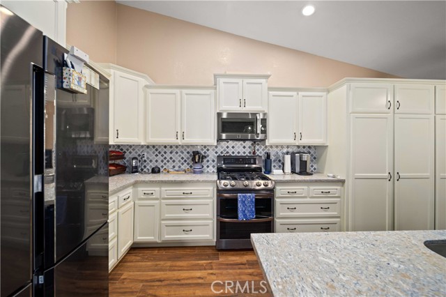 MLS #SR25155672 image #10