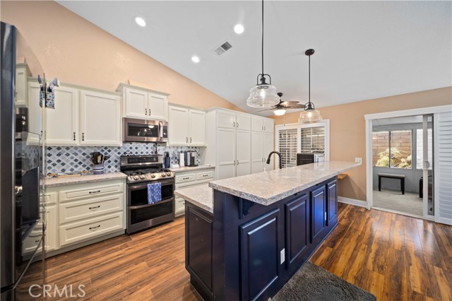 MLS #SR25155672 image #9