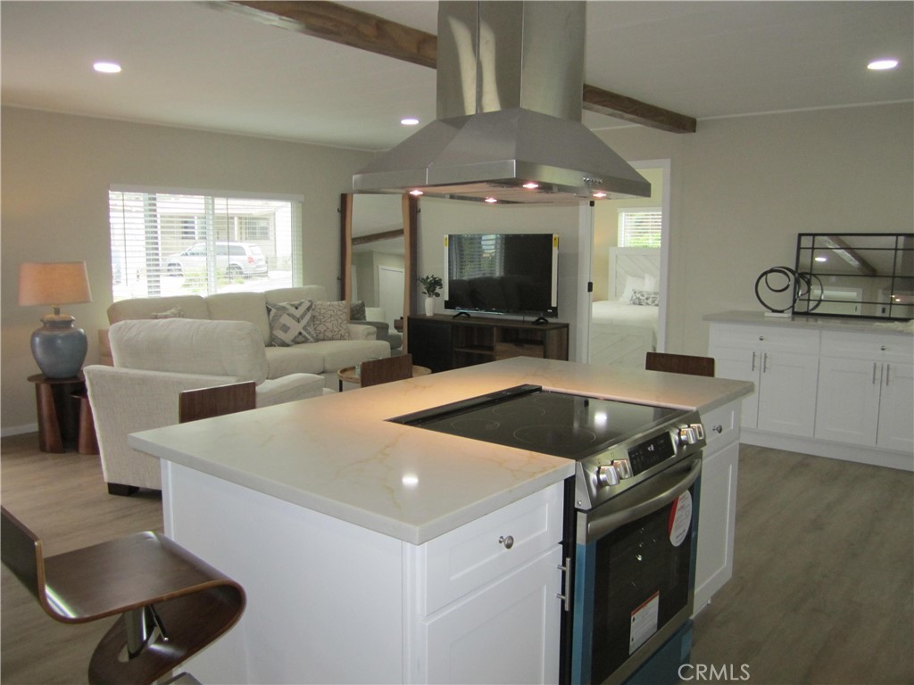 MLS #SR25156297 image #3