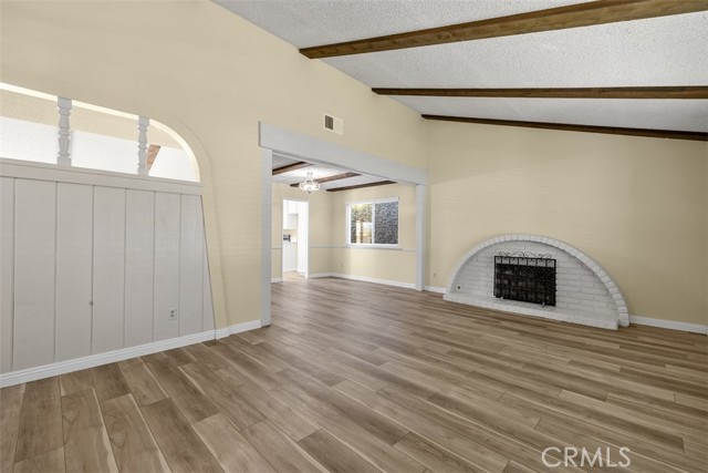 MLS #SR25156582 image #9