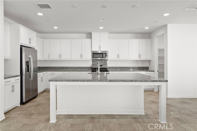 MLS #SR25157103 image #7