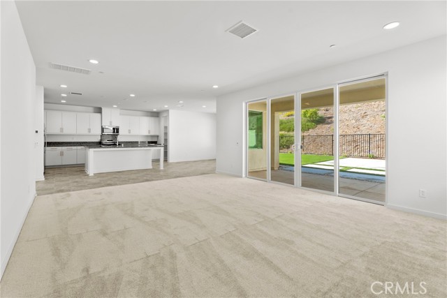 MLS #SR25157103 image #9