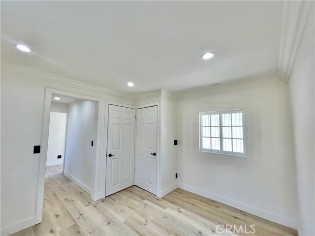 MLS #SR25157463 image #8