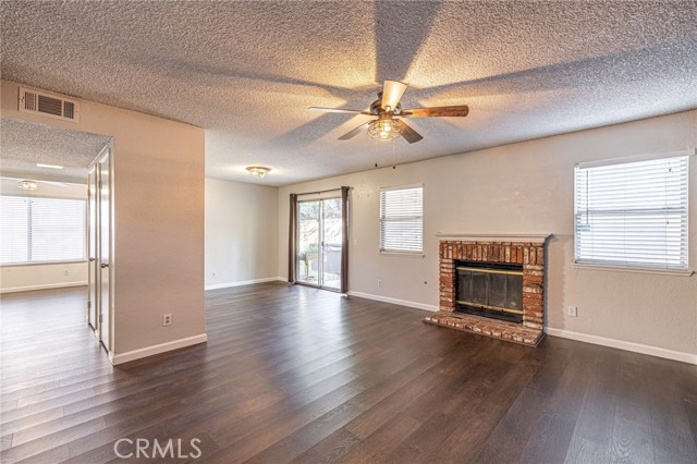 MLS #SR25157575 image #7
