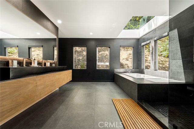 MLS #SR25158020 image #19