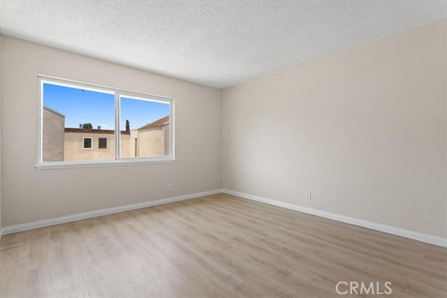 MLS #SR25158663 image #4