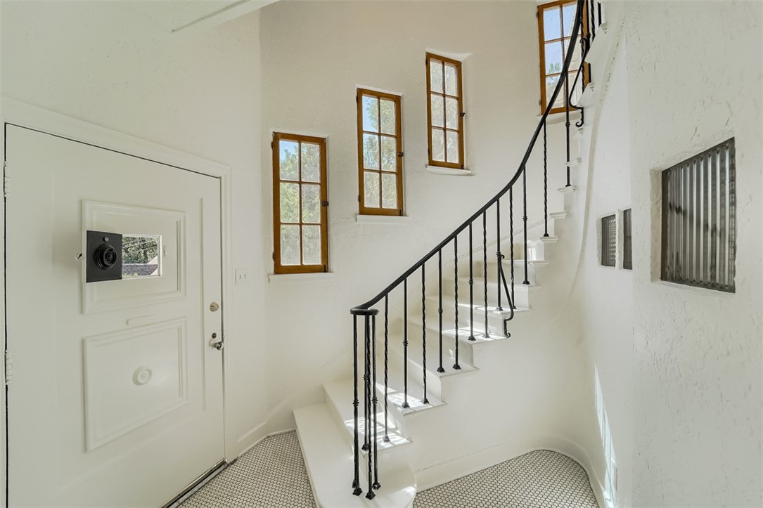MLS #SR25158717 image #5
