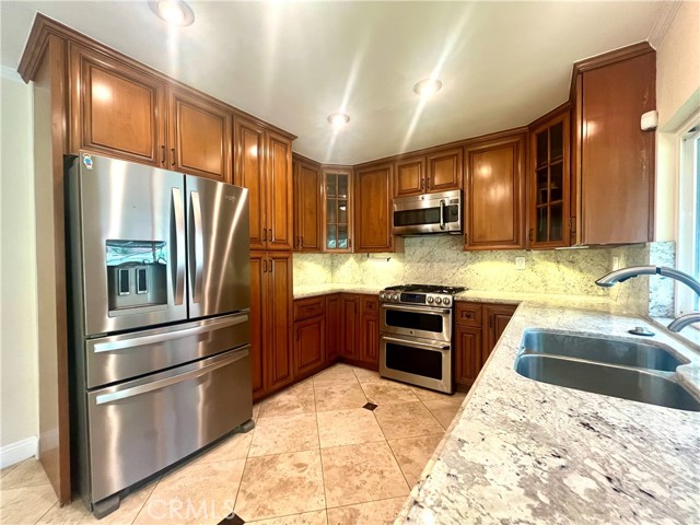 MLS #SR25158921 image #9