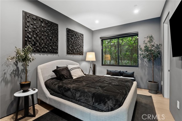 MLS #SR25159425 image #10