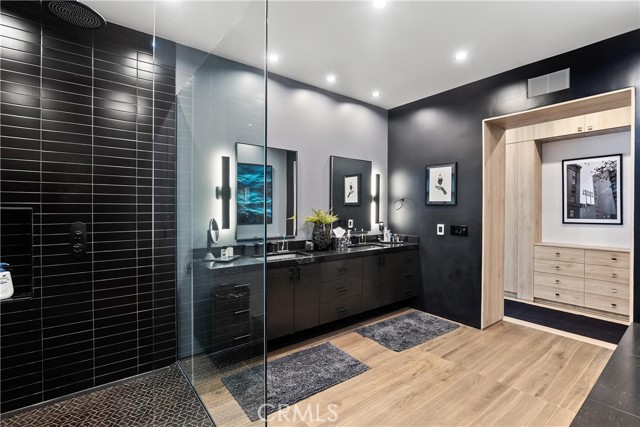 MLS #SR25159425 image #12