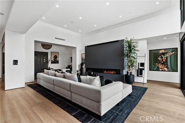 MLS #SR25159425 image #4