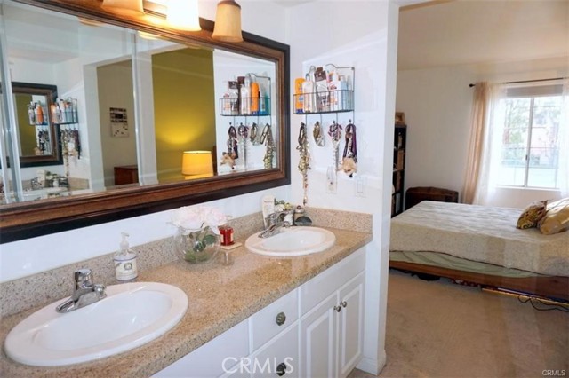 MLS #SR25159890 image #4