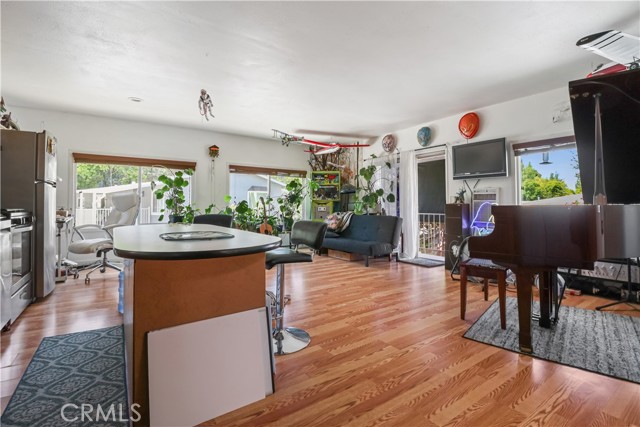 MLS #SR25160182 image #6