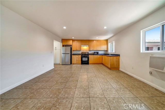 MLS #SR25160434 image #2