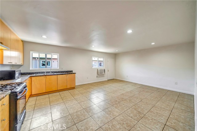 MLS #SR25160434 image #6