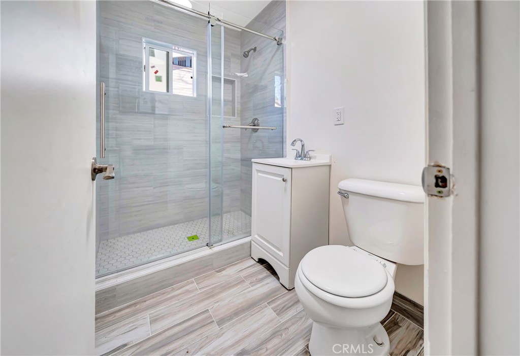 MLS #SR25160538 image #9