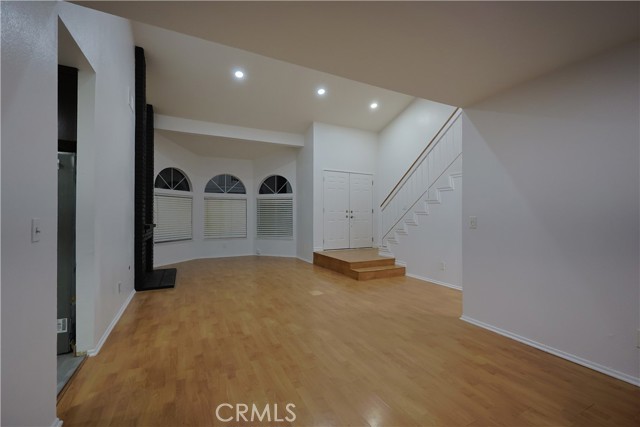 MLS #SR25160583 image #5