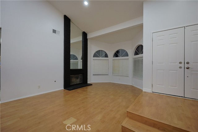 MLS #SR25160583 image #7