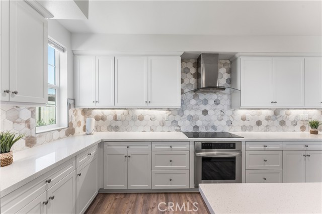 MLS #SR25160942 image #1