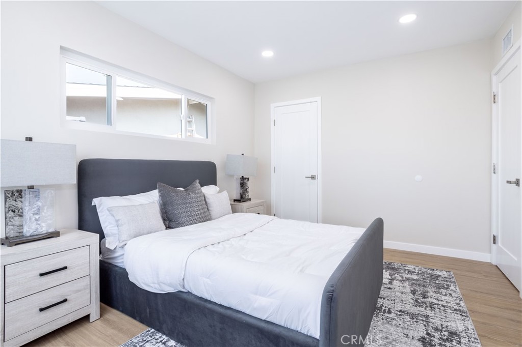 MLS #SR25160986 image #12