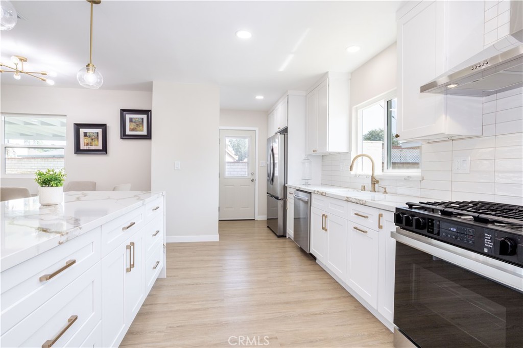 MLS #SR25160986 image #6