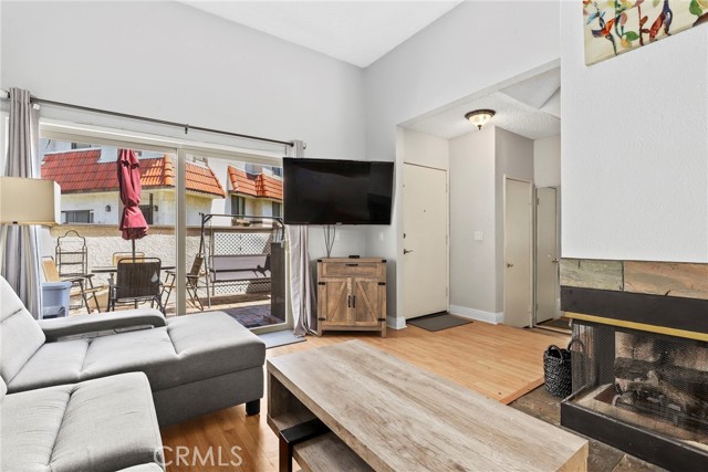 MLS #SR25161309 image #1