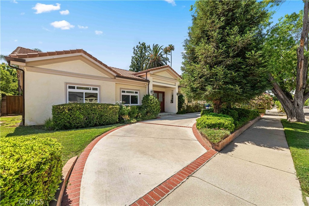 MLS #SR25161499 image #1