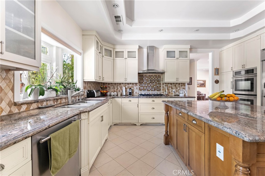 MLS #SR25161499 image #11