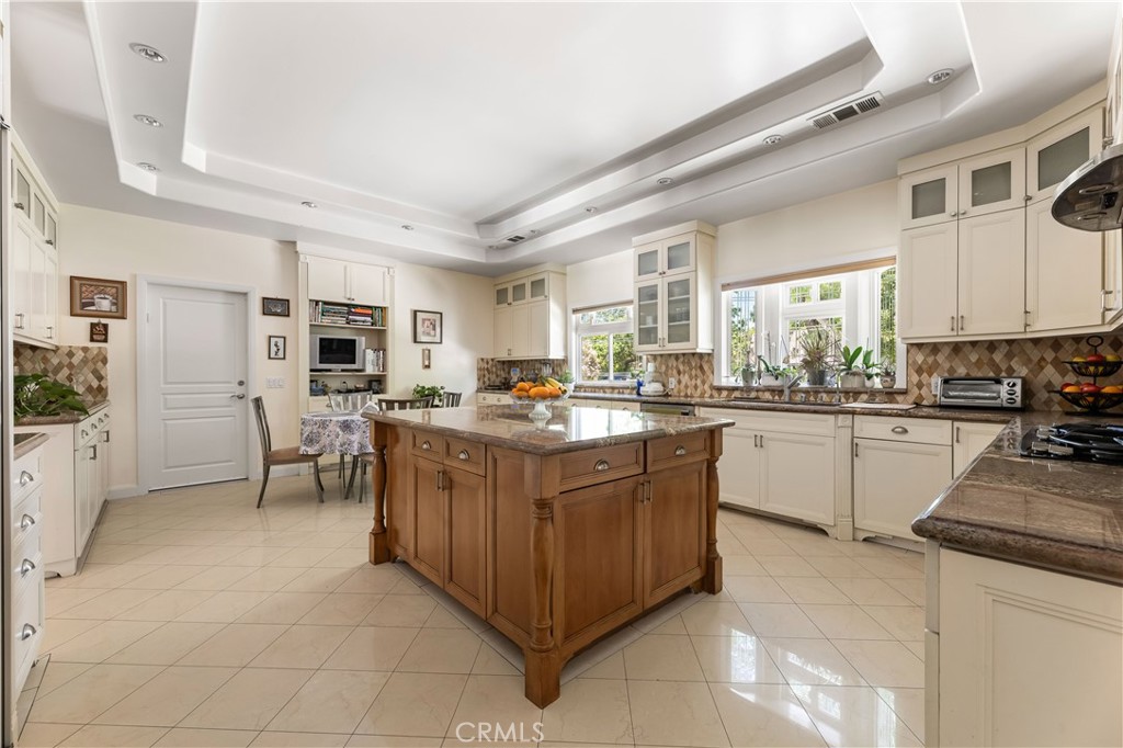 MLS #SR25161499 image #9