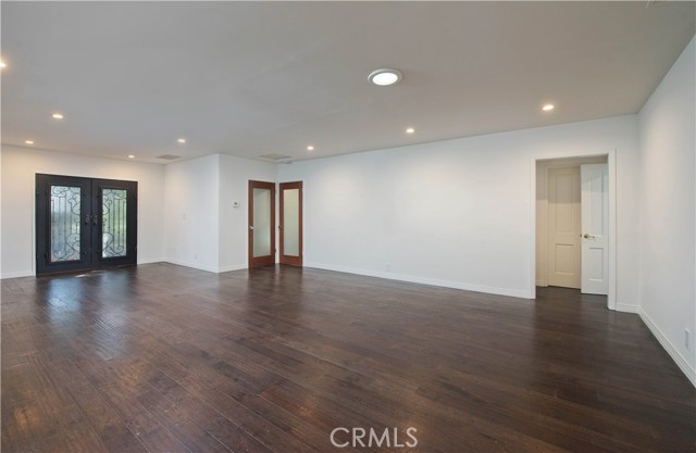 MLS #SR25161541 image #5