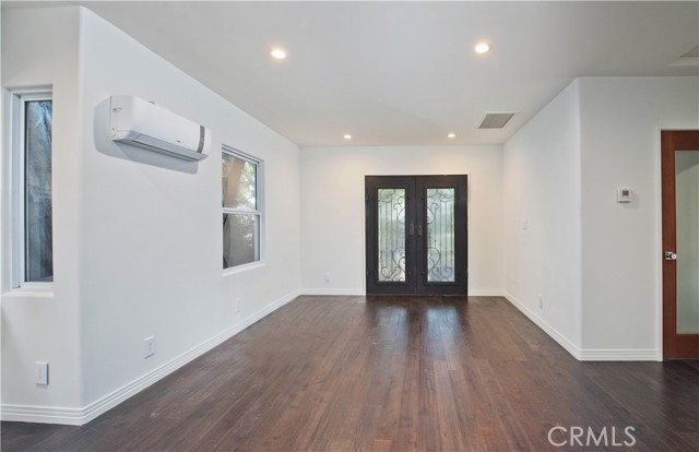 MLS #SR25161541 image #6