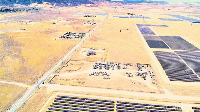 MLS #SR25161579 image #9