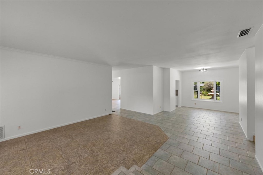 MLS #SR25162514 image #7