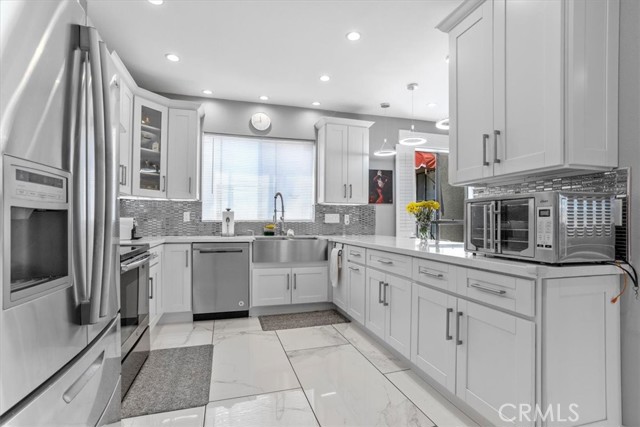 MLS #SR25162905 image #1