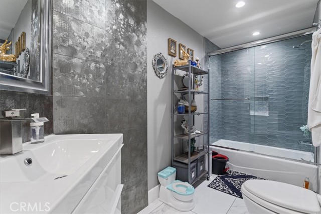 MLS #SR25162905 image #17