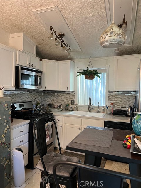 MLS #SR25163455 image #9