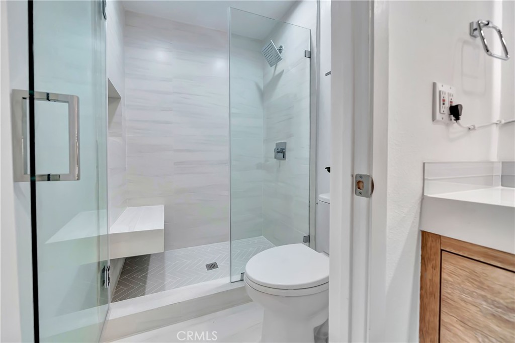 MLS #SR25164291 image #8