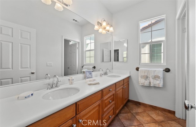 MLS #SR25164341 image #23