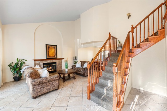MLS #SR25164372 image #9