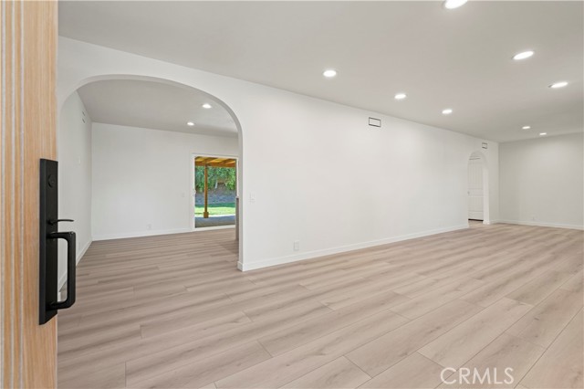 MLS #SR25164677 image #4
